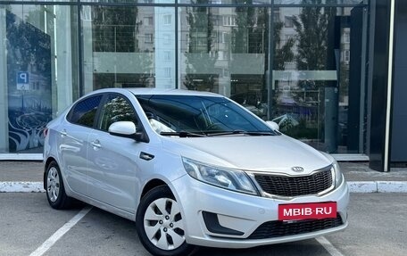 KIA Rio III рестайлинг, 2012 год, 550 000 рублей, 3 фотография