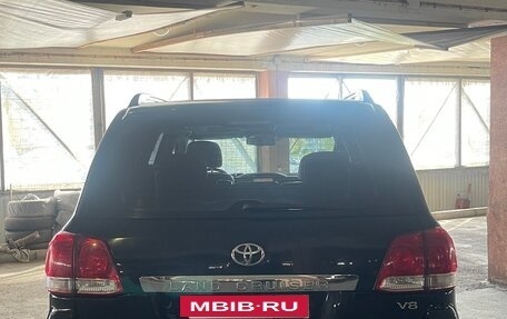 Toyota Land Cruiser 200, 2008 год, 2 750 000 рублей, 4 фотография