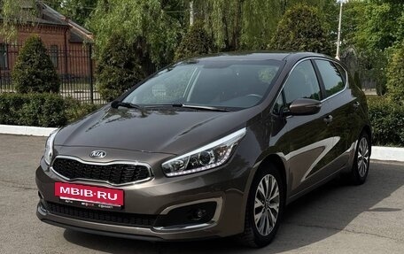 KIA cee'd III, 2015 год, 1 490 000 рублей, 2 фотография