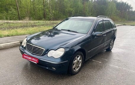 Mercedes-Benz C-Класс, 2003 год, 510 000 рублей, 2 фотография
