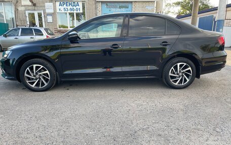 Volkswagen Jetta VI, 2017 год, 1 535 000 рублей, 3 фотография