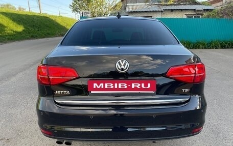 Volkswagen Jetta VI, 2017 год, 1 535 000 рублей, 5 фотография