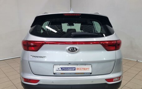 KIA Sportage IV рестайлинг, 2018 год, 2 150 000 рублей, 5 фотография