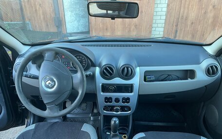 Renault Logan I, 2010 год, 600 000 рублей, 5 фотография