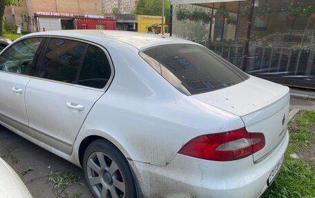 Skoda Superb III рестайлинг, 2012 год, 1 270 000 рублей, 2 фотография