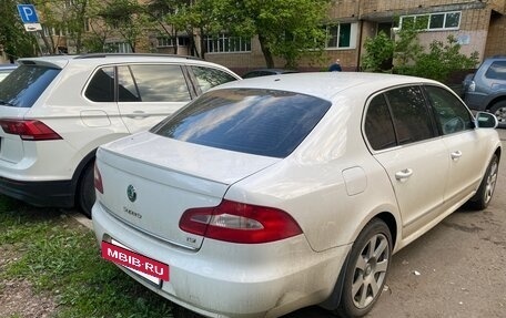 Skoda Superb III рестайлинг, 2012 год, 1 270 000 рублей, 3 фотография