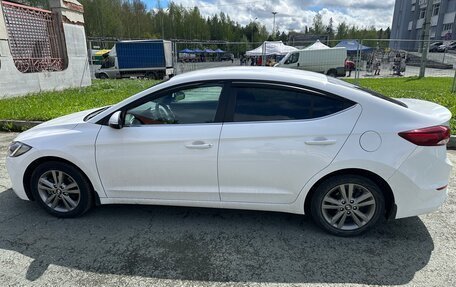Hyundai Elantra VI рестайлинг, 2016 год, 1 350 000 рублей, 4 фотография