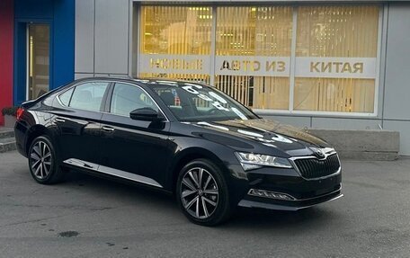 Skoda Superb III рестайлинг, 2024 год, 3 250 000 рублей, 6 фотография