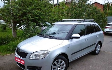 Skoda Fabia II, 2008 год, 550 000 рублей, 2 фотография