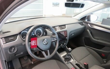Skoda Octavia, 2017 год, 1 659 000 рублей, 7 фотография