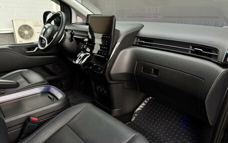 Hyundai Staria, 2022 год, 4 650 000 рублей, 10 фотография