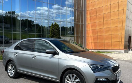 Skoda Rapid II, 2021 год, 2 100 000 рублей, 2 фотография