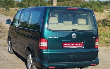 Volkswagen Multivan T5, 2004 год, 1 600 000 рублей, 3 фотография