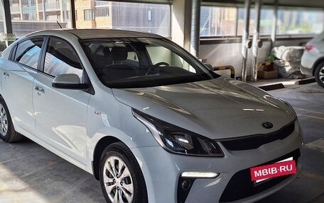 KIA Rio IV, 2018 год, 1 290 000 рублей, 3 фотография