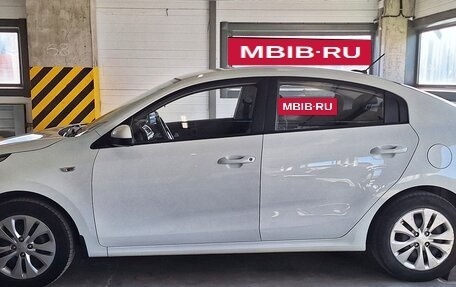 KIA Rio IV, 2018 год, 1 290 000 рублей, 4 фотография