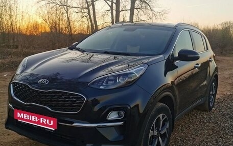 KIA Sportage IV рестайлинг, 2019 год, 2 200 000 рублей, 2 фотография