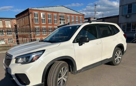 Subaru Forester, 2019 год, 2 500 000 рублей, 3 фотография