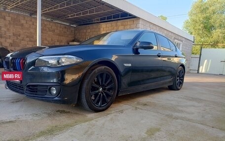 BMW 5 серия, 2016 год, 1 800 000 рублей, 3 фотография