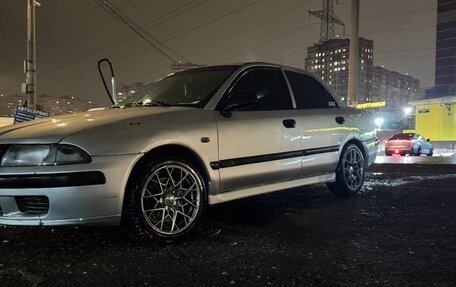 Mitsubishi Carisma I, 2001 год, 280 000 рублей, 4 фотография