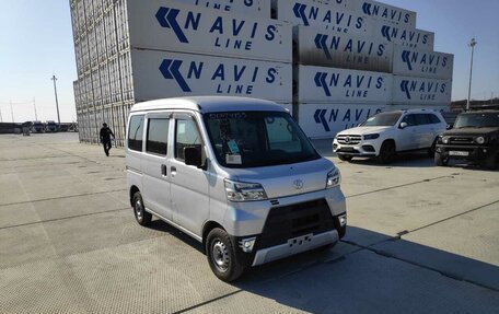 Toyota Pixis Van I, 2020 год, 1 100 000 рублей, 2 фотография