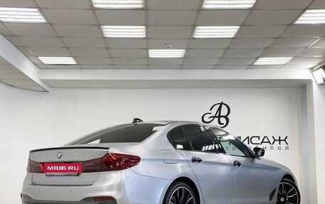 BMW 5 серия, 2018 год, 3 900 000 рублей, 6 фотография