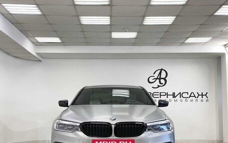 BMW 5 серия, 2018 год, 3 900 000 рублей, 2 фотография