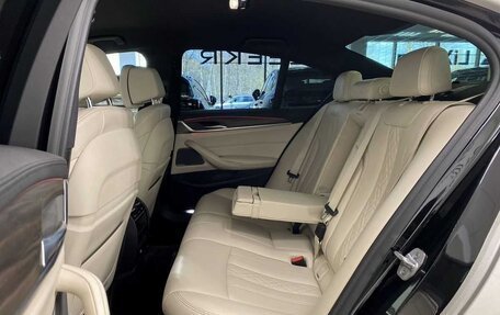 BMW 5 серия, 2018 год, 3 900 000 рублей, 11 фотография