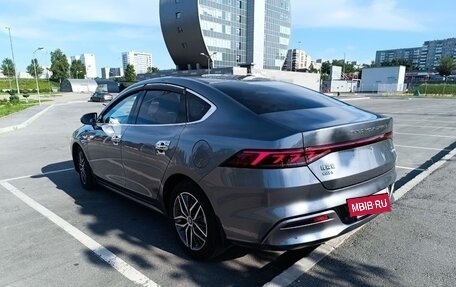 BYD Qin, 2021 год, 1 930 000 рублей, 2 фотография
