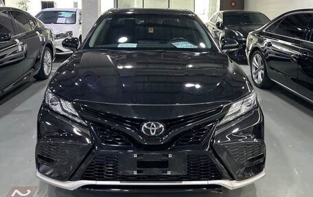 Toyota Camry, 2022 год, 2 290 000 рублей, 2 фотография