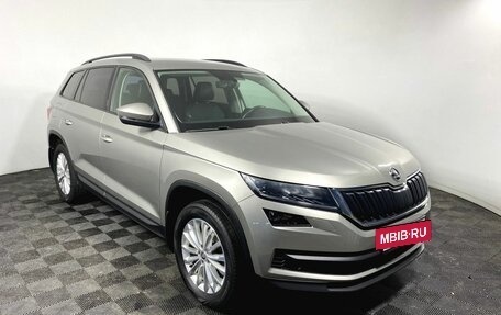 Skoda Kodiaq I, 2019 год, 3 000 000 рублей, 3 фотография
