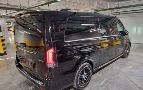 Mercedes-Benz V-Класс, 2024 год, 14 500 000 рублей, 3 фотография