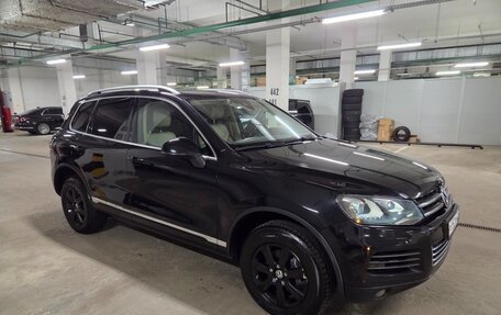 Volkswagen Touareg III, 2012 год, 2 100 000 рублей, 4 фотография