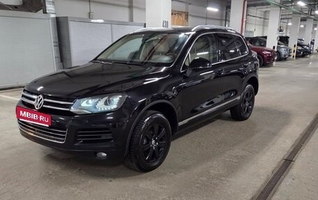 Volkswagen Touareg III, 2012 год, 2 100 000 рублей, 2 фотография