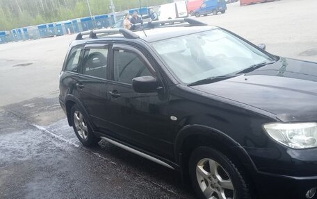 Mitsubishi Outlander III рестайлинг 3, 2007 год, 850 000 рублей, 3 фотография