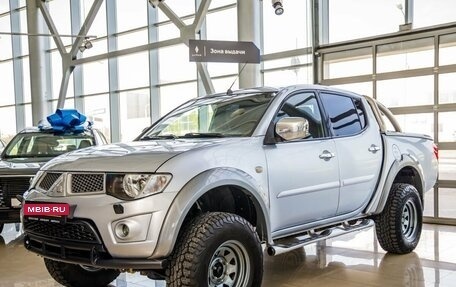 Mitsubishi L200 IV рестайлинг, 2012 год, 1 698 000 рублей, 3 фотография
