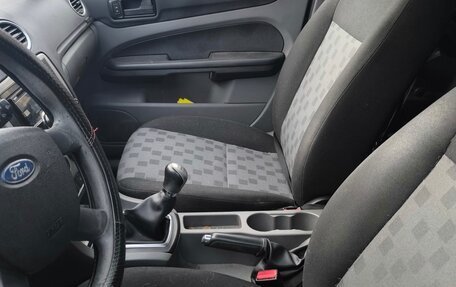 Ford Focus II рестайлинг, 2009 год, 390 000 рублей, 2 фотография