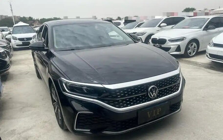 Volkswagen Passat B8 рестайлинг, 2022 год, 2 410 000 рублей, 3 фотография