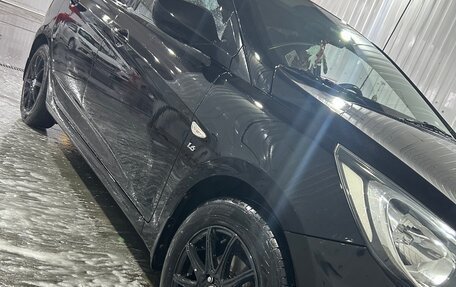 Hyundai Solaris II рестайлинг, 2013 год, 950 000 рублей, 1 фотография