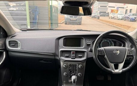 Volvo V40 II рестайлинг, 2013 год, 1 300 000 рублей, 1 фотография