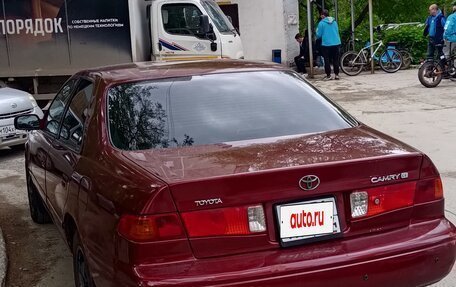 Toyota Camry, 2000 год, 600 000 рублей, 2 фотография
