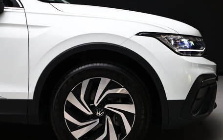 Volkswagen Tiguan II, 2024 год, 4 550 000 рублей, 7 фотография