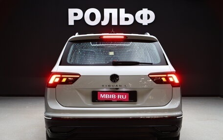 Volkswagen Tiguan II, 2024 год, 4 550 000 рублей, 4 фотография