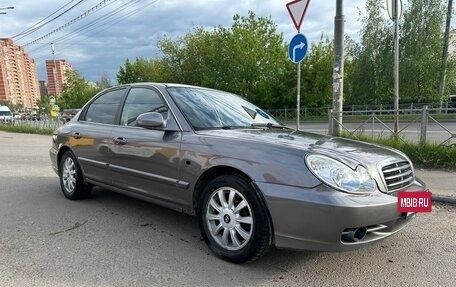 Hyundai Sonata IV рестайлинг, 2001 год, 450 000 рублей, 3 фотография
