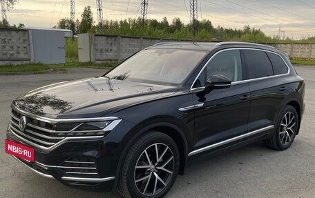 Volkswagen Touareg III, 2020 год, 6 500 000 рублей, 2 фотография