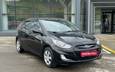 Hyundai Solaris II рестайлинг, 2013 год, 955 000 рублей, 4 фотография