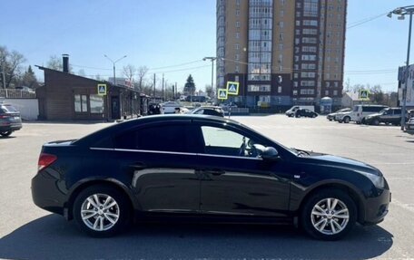 Chevrolet Cruze II, 2009 год, 630 000 рублей, 3 фотография