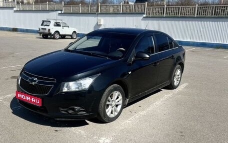 Chevrolet Cruze II, 2009 год, 630 000 рублей, 2 фотография
