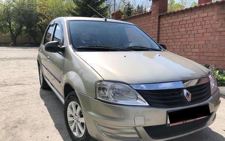 Renault Logan I, 2011 год, 570 000 рублей, 2 фотография
