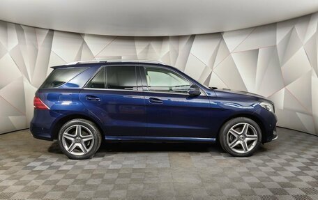 Mercedes-Benz GLE, 2017 год, 3 895 000 рублей, 6 фотография