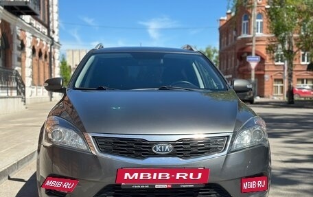KIA cee'd I рестайлинг, 2010 год, 850 000 рублей, 2 фотография